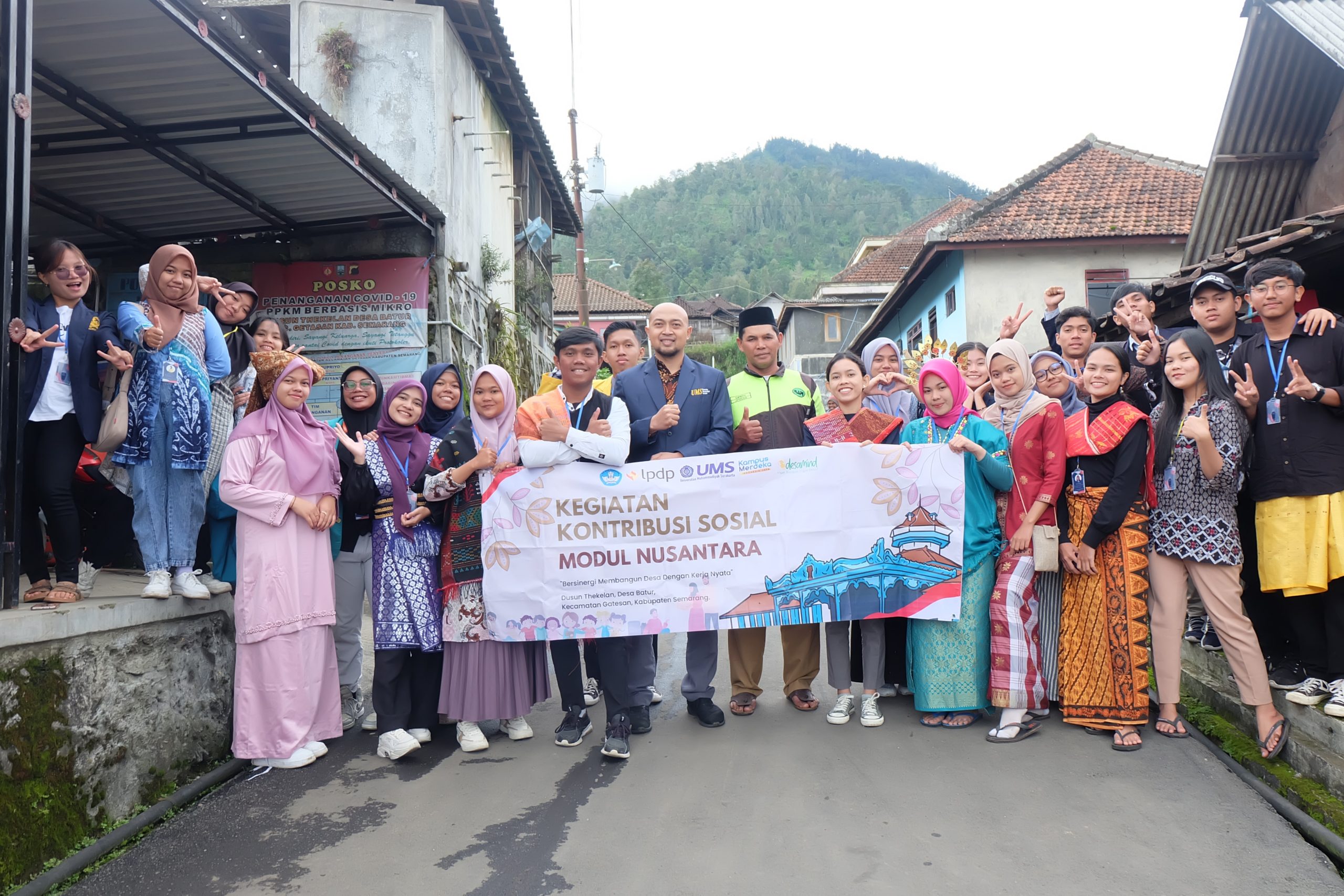 Dukung Program KKN PMM 2 UMS, Desamind Mengirimkan 2 Pendamping ke Dusun Thelekan, Lereng Merbabu